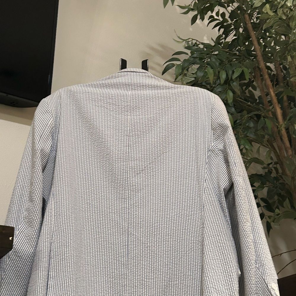Men's Classic Blue and White Striped Shirt